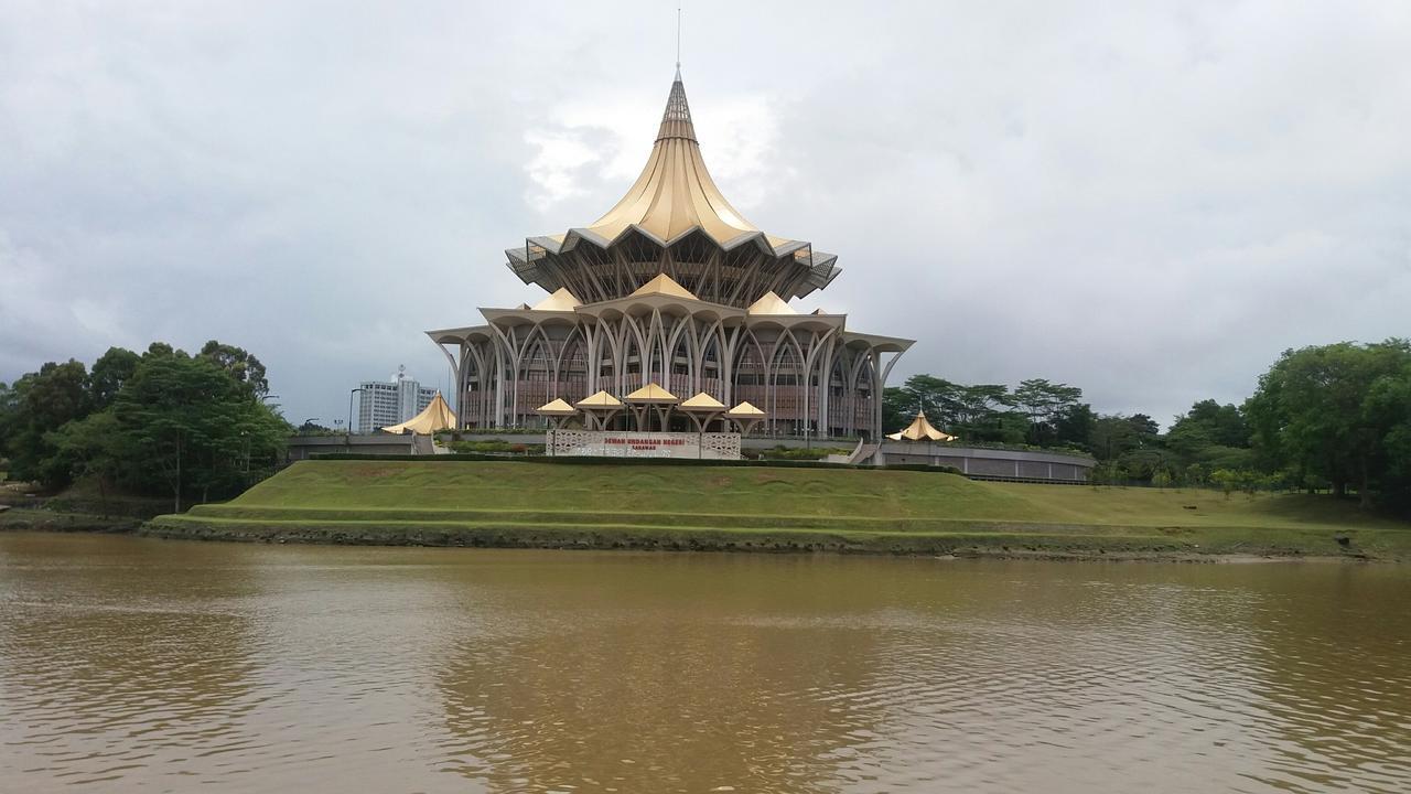 Memoire Hornbill Hotel Kuching Exterior photo