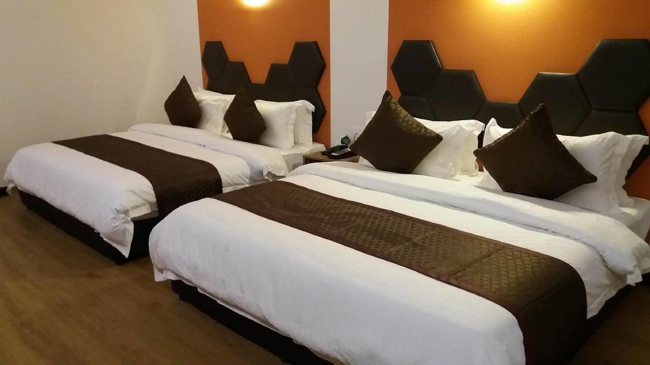 Memoire Hornbill Hotel Kuching Exterior photo